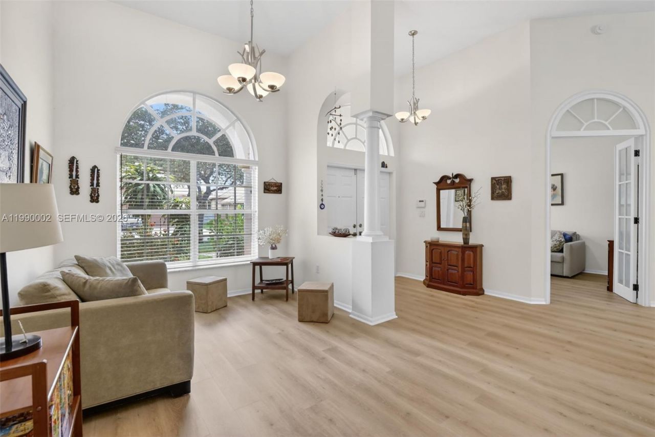 1845 NW 139th Ter, Pembroke Pines, FL 33028 Photo