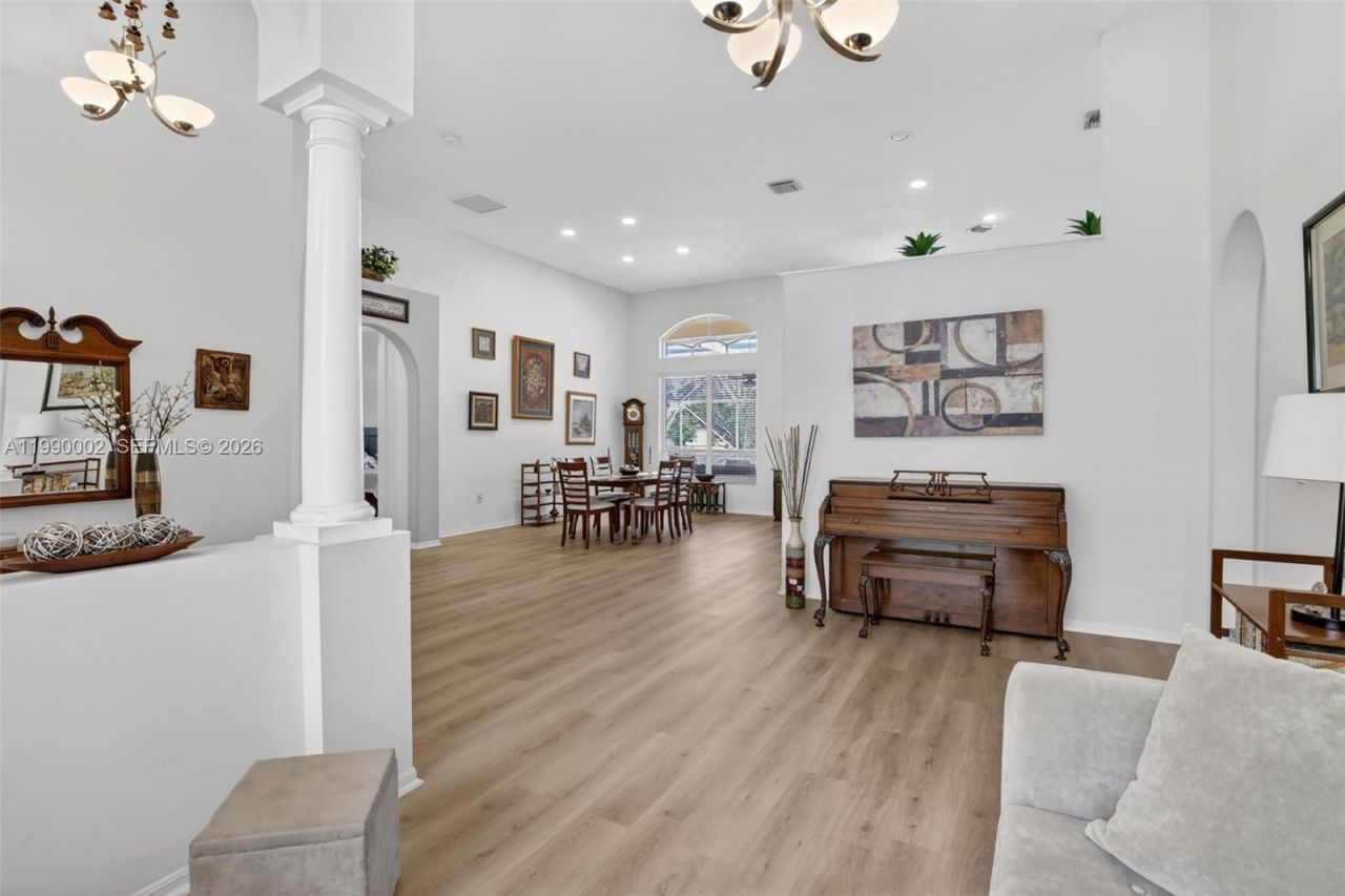 1845 NW 139th Ter, Pembroke Pines, FL 33028 Photo