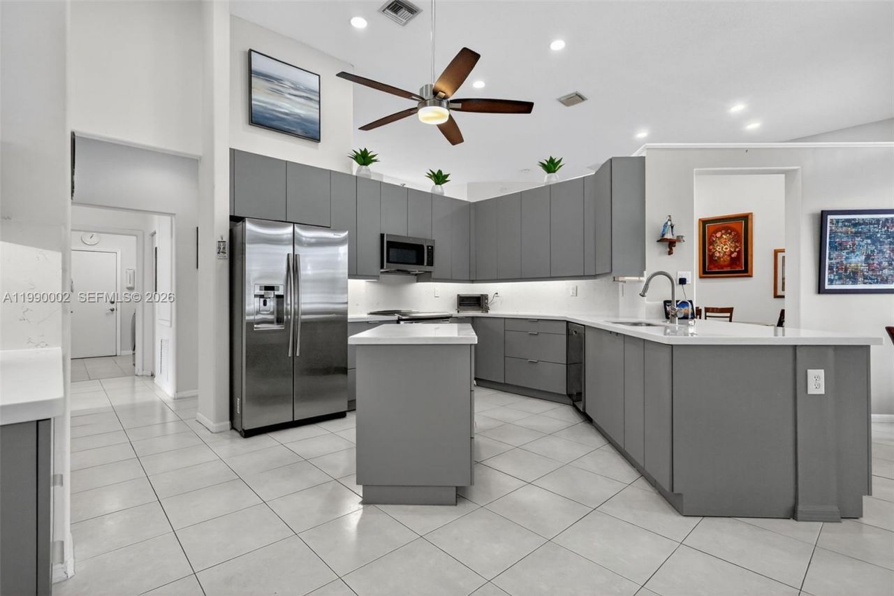 1845 NW 139th Ter, Pembroke Pines, FL 33028 Photo