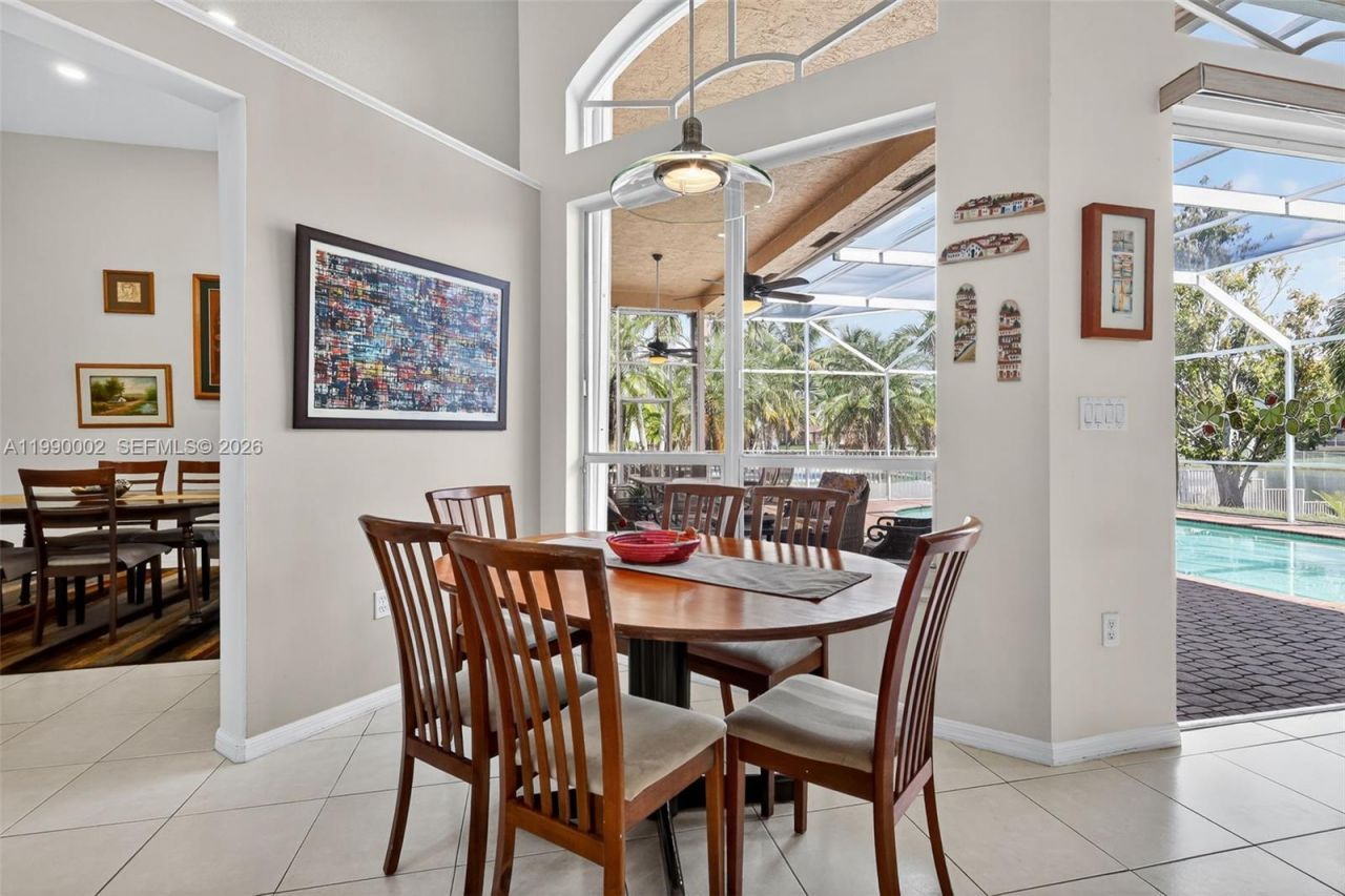 1845 NW 139th Ter, Pembroke Pines, FL 33028 Photo