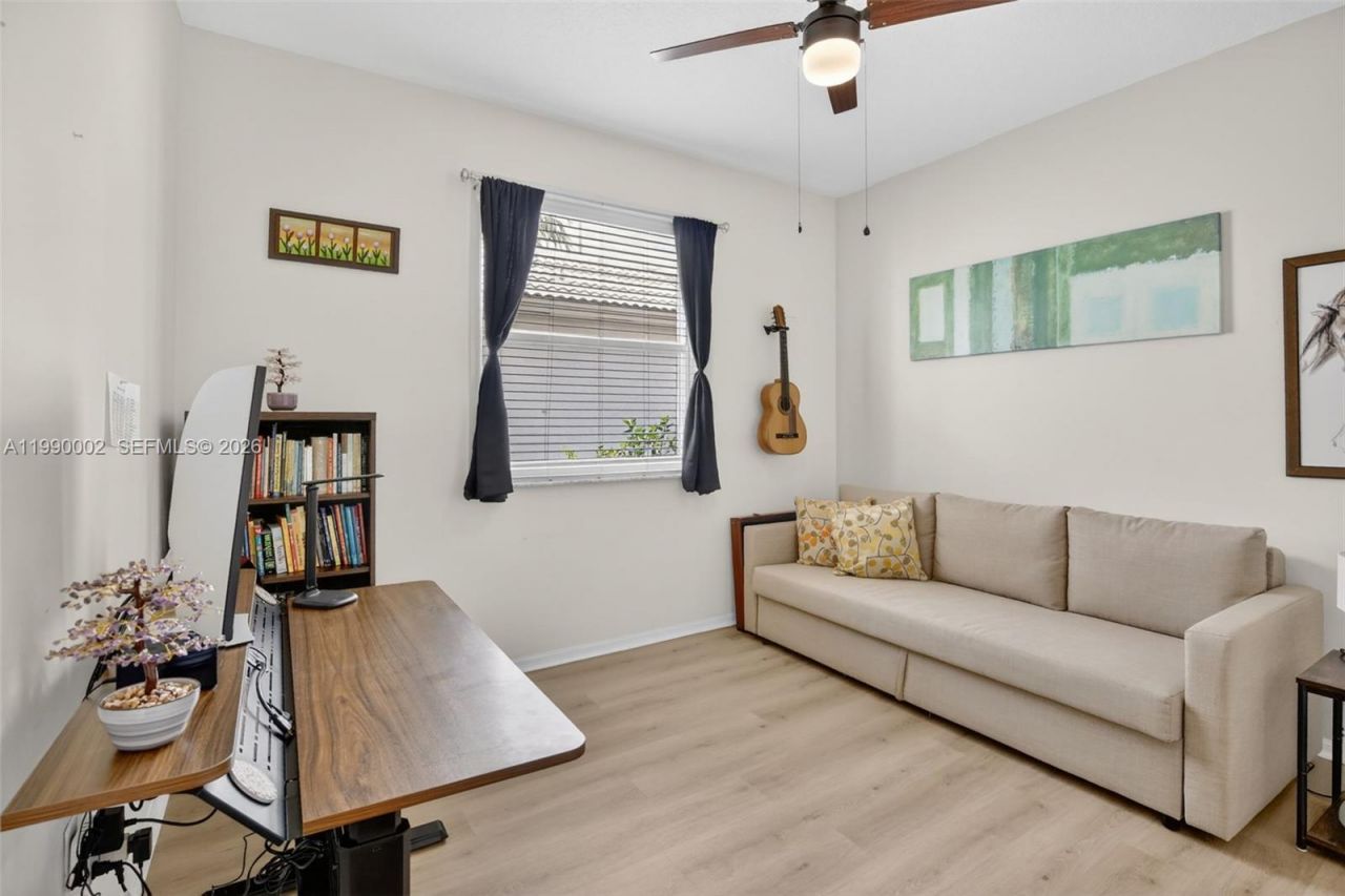 1845 NW 139th Ter, Pembroke Pines, FL 33028 Photo