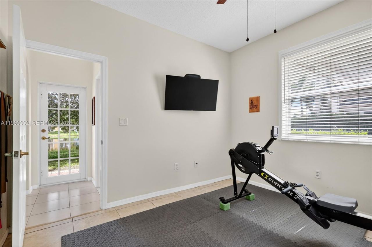 1845 NW 139th Ter, Pembroke Pines, FL 33028 Photo