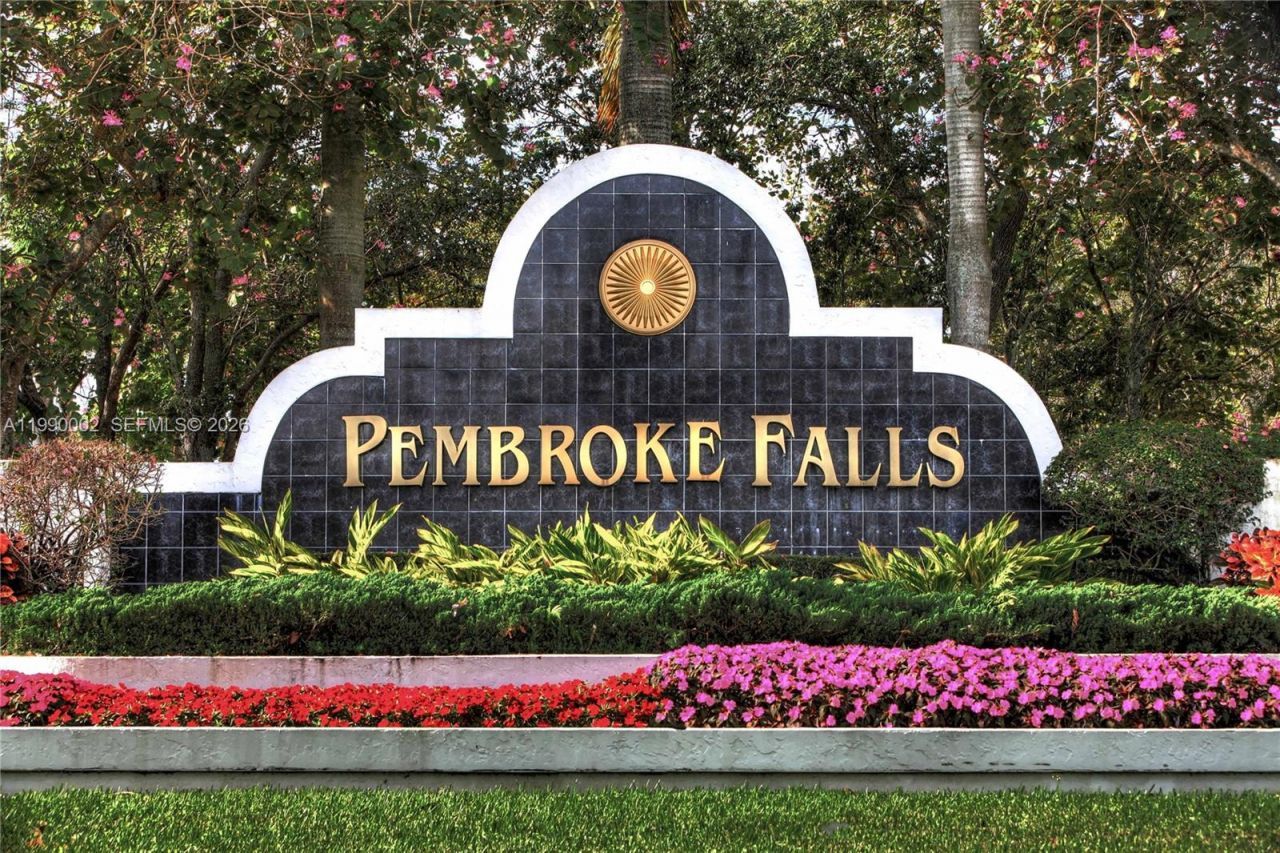 1845 NW 139th Ter, Pembroke Pines, FL 33028 Photo