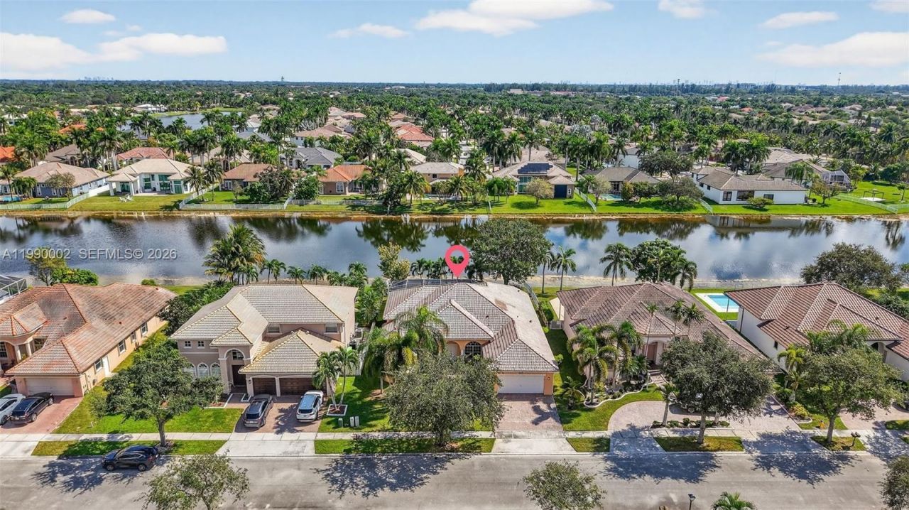 1845 NW 139th Ter, Pembroke Pines, FL 33028 Photo