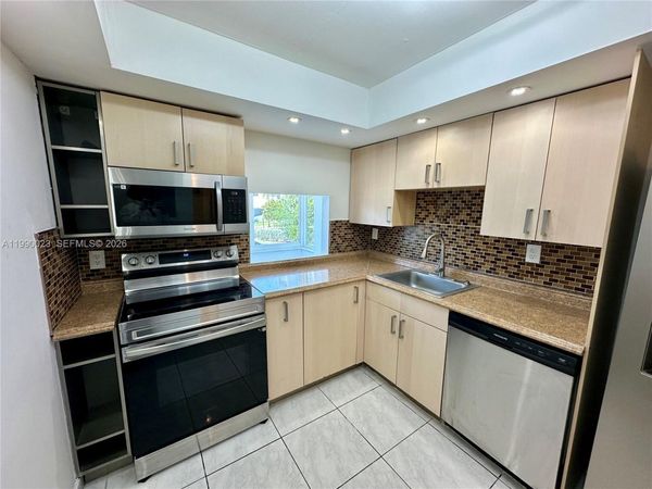 250 180th Dr , Unit 254, Sunny Isles Beach, FL 33160