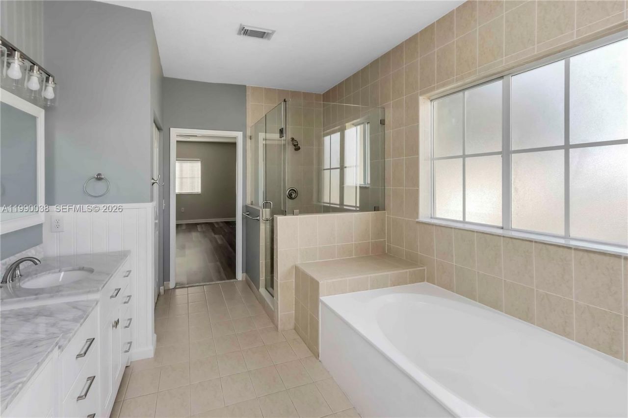 1330 NE 42nd Ave , Homestead, FL 33033 Photo