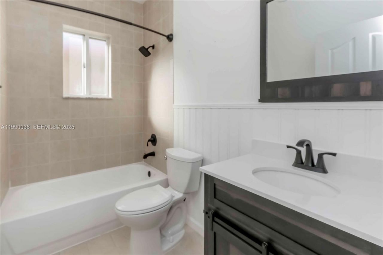 1330 NE 42nd Ave , Homestead, FL 33033 Photo