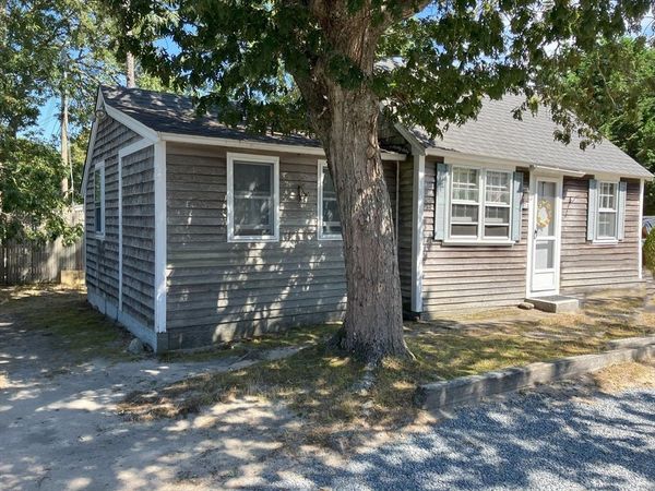 37A Beach Hills Rd, Dennis, MA 02639