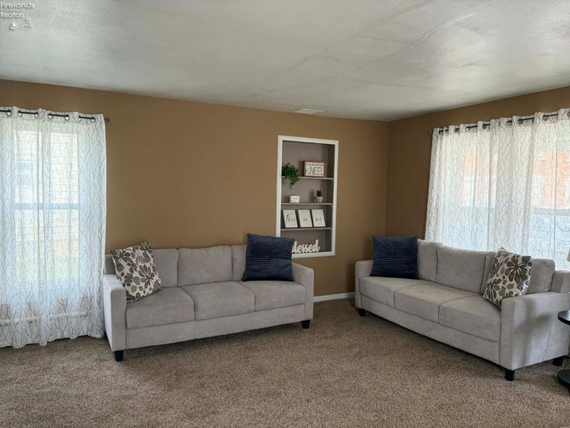 34 Jefferson Street, Bloomville, OH 44818 Photo 6