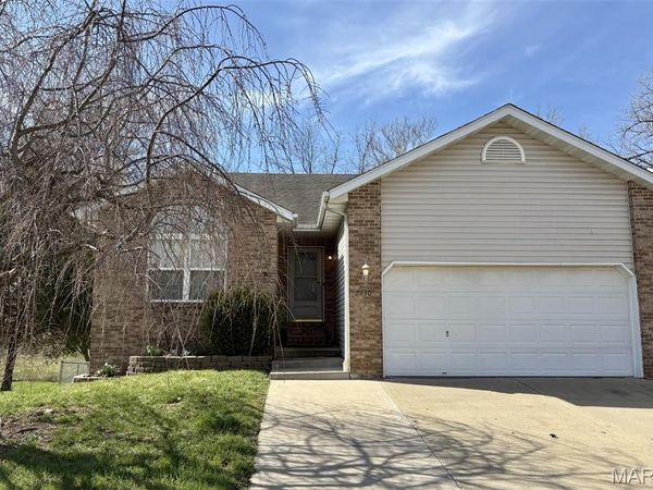 2130 Streamview Court, O'Fallon, IL 62269