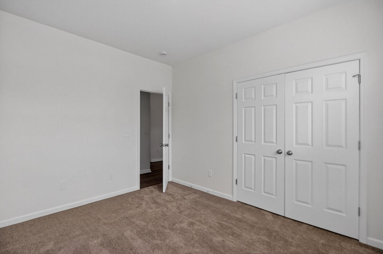 106 Meadowvale Lane Photo 26