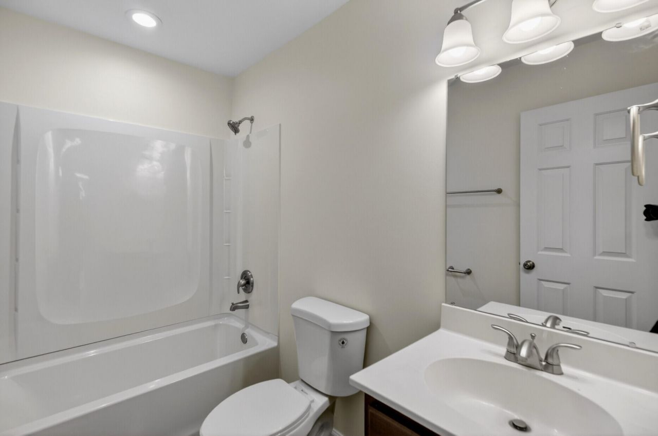 106 Meadowvale Lane Photo 27