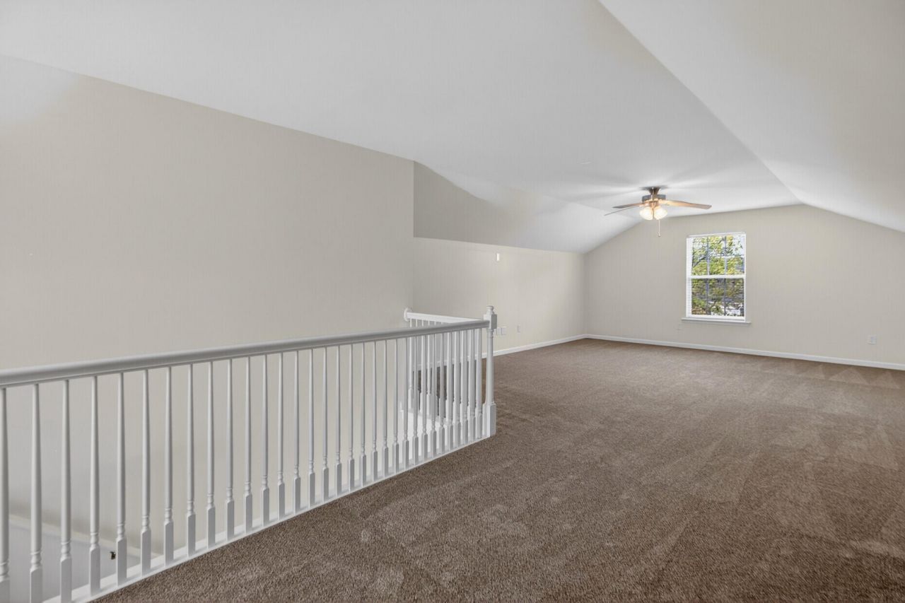 106 Meadowvale Lane Photo 31