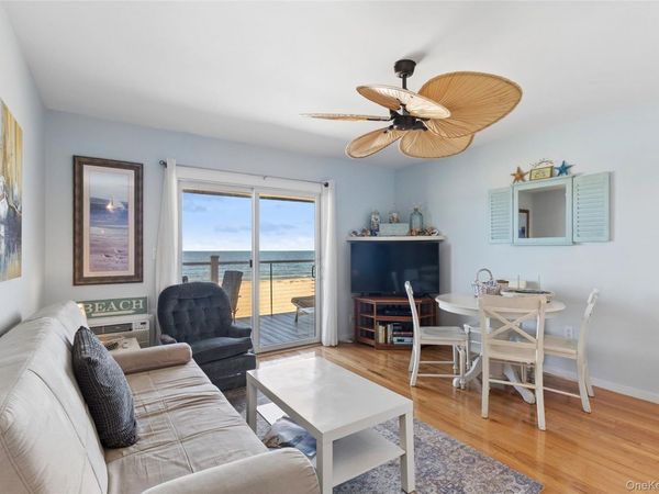16 Navy Road , Unit 206, Montauk, NY 11954