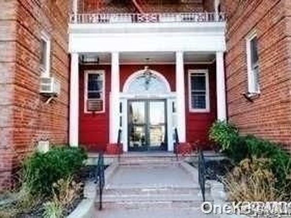 114-20 Queens Boulevard , Unit B-6, Forest Hills, NY 11375