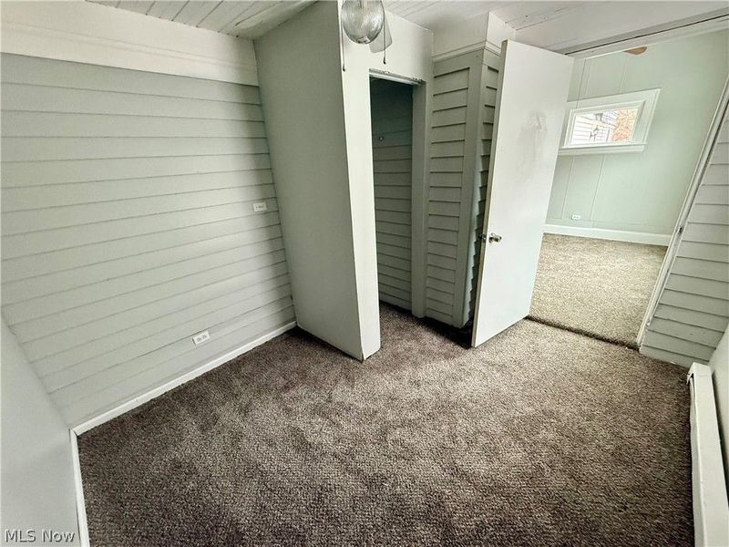 9215 Yale Avenue, Cleveland, OH 44108 Photo 17