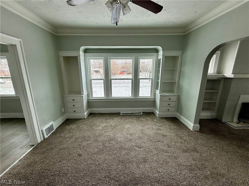 9215 Yale Avenue, Cleveland, OH 44108 Photo 5