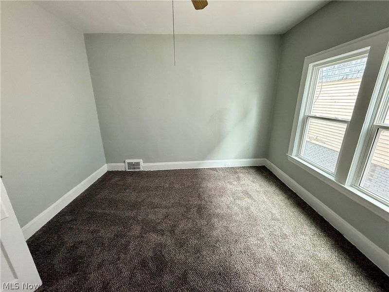 9215 Yale Avenue, Cleveland, OH 44108 Photo 9