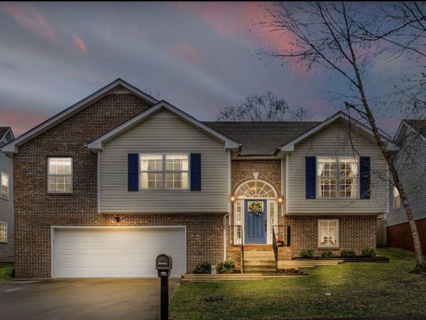 1589 Hedgewood Rd, Clarksville, TN 37042