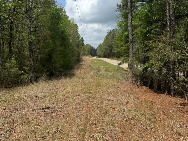 347 E Old Highway 49 , Hattiesburg, MS 39401