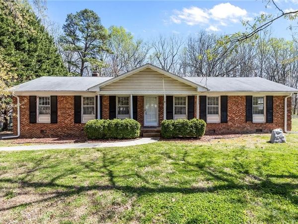 523 & 525 Carlann Valley Road , McLeansville, NC 27301