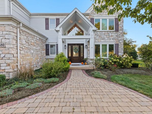 6N680 Somerset Drive , St. Charles, IL 60175