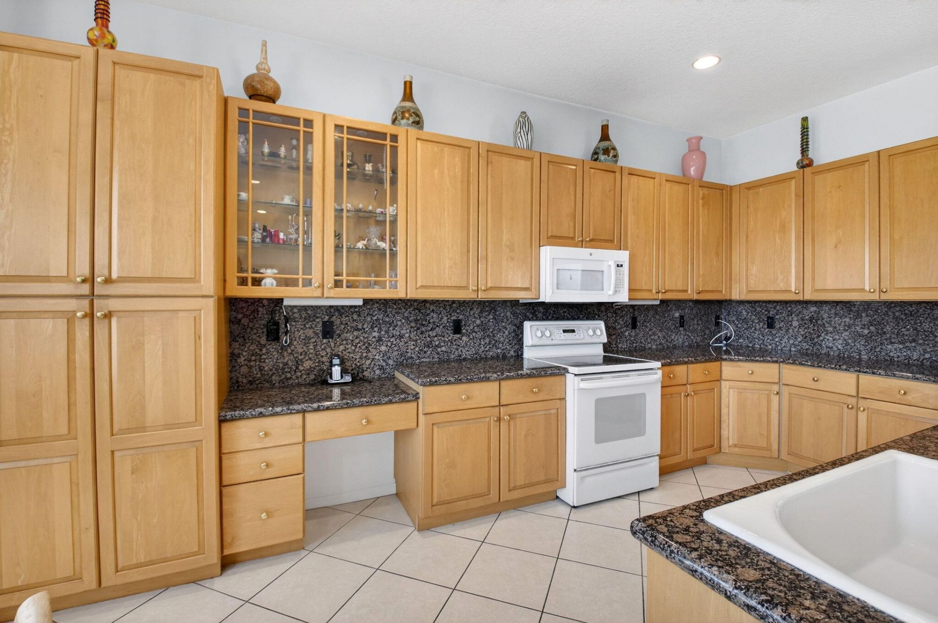 13738 Plaza Mayor Drive, Delray Beach, FL 33446 Photo