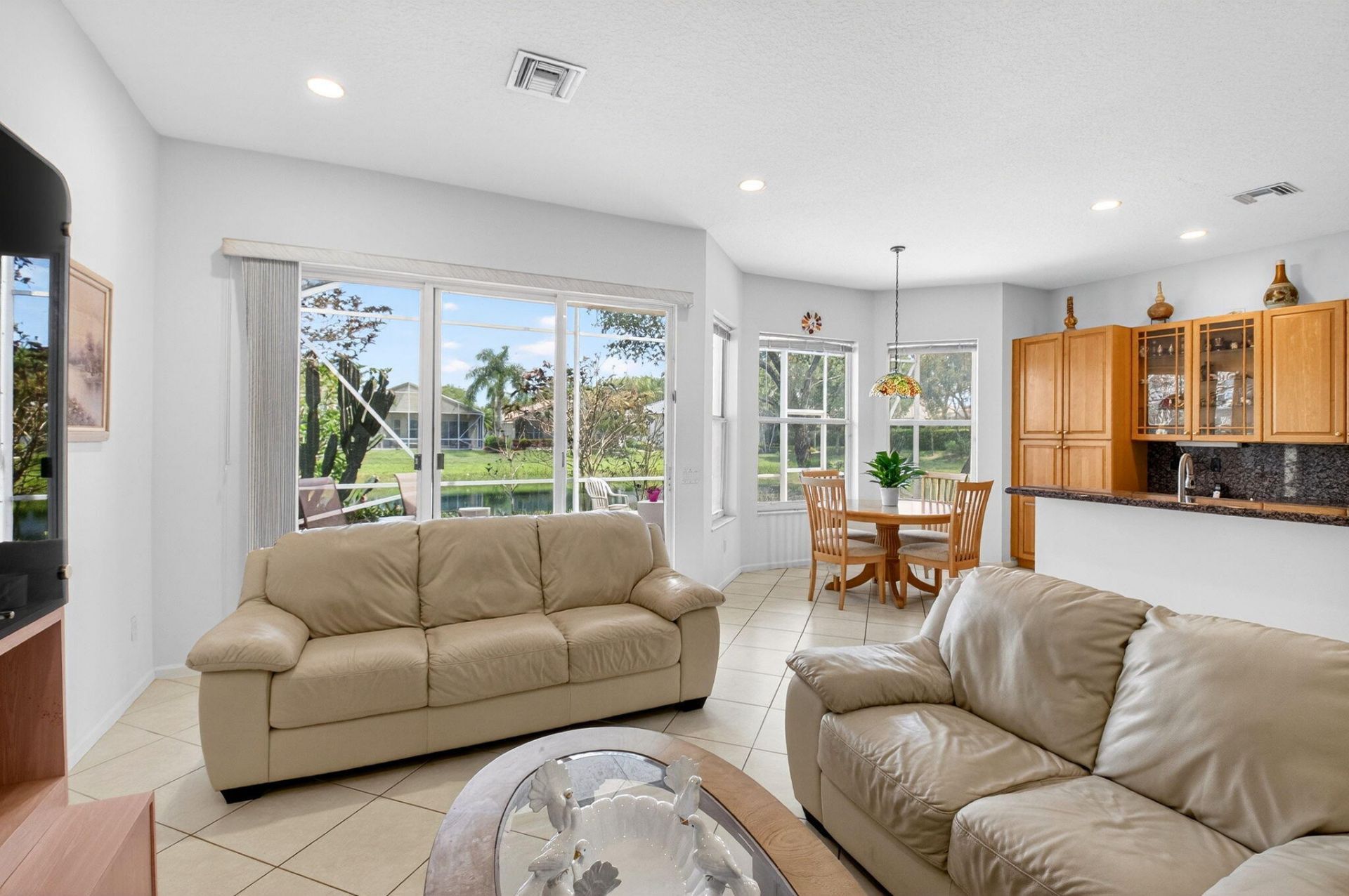 13738 Plaza Mayor Drive, Delray Beach, FL 33446 Photo