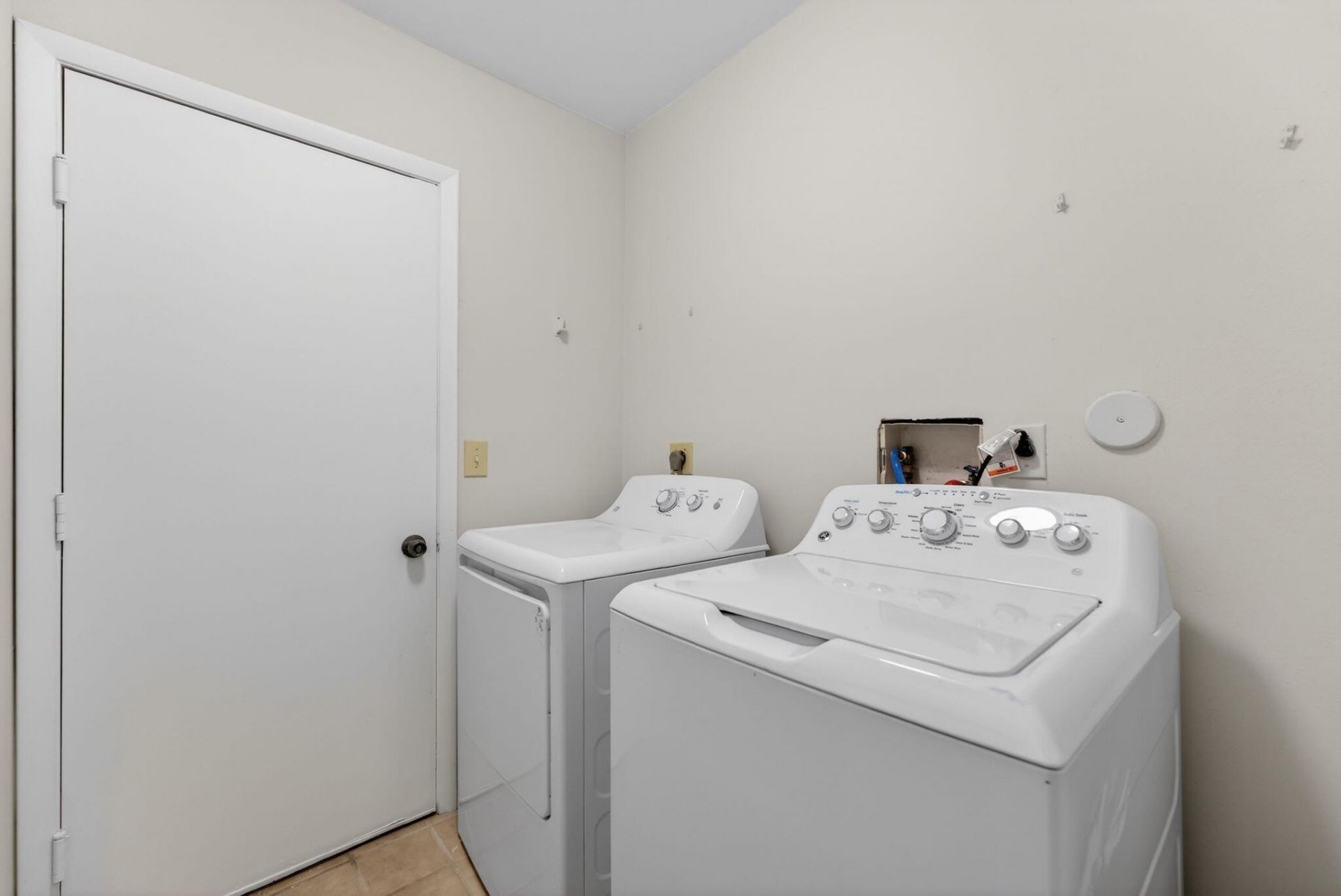 9549 NW 9th Court, Plantation, FL 33324 Photo