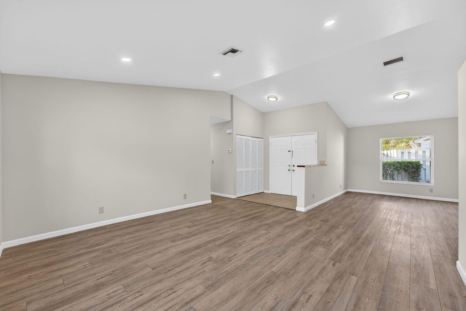 9549 NW 9th Court, Plantation, FL 33324 Photo