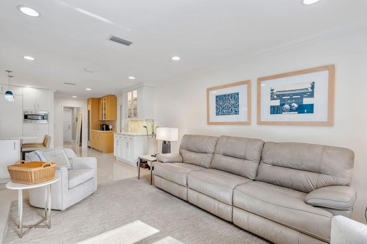 1810 Sabal Palm Drive, Boca Raton, FL 33432 Photo