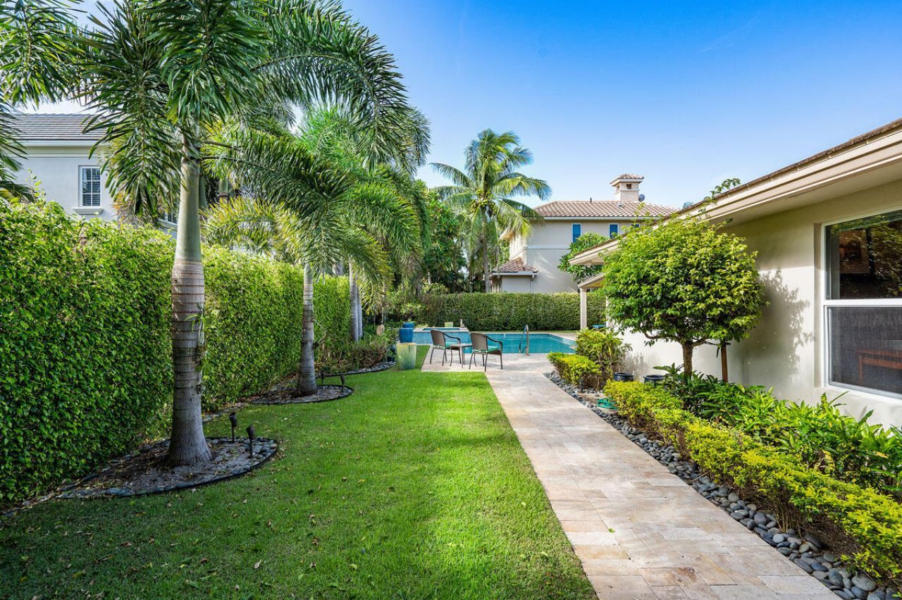 1810 Sabal Palm Drive, Boca Raton, FL 33432 Photo