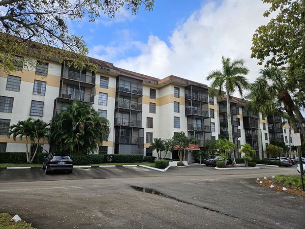 5570 NW 44th Street NW, Unit 107a, Lauderhill, FL 33319