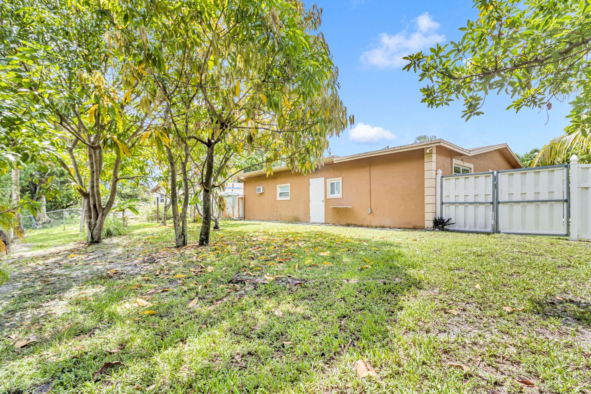 7399 NW 20th Court, Sunrise, FL 33313 Photo