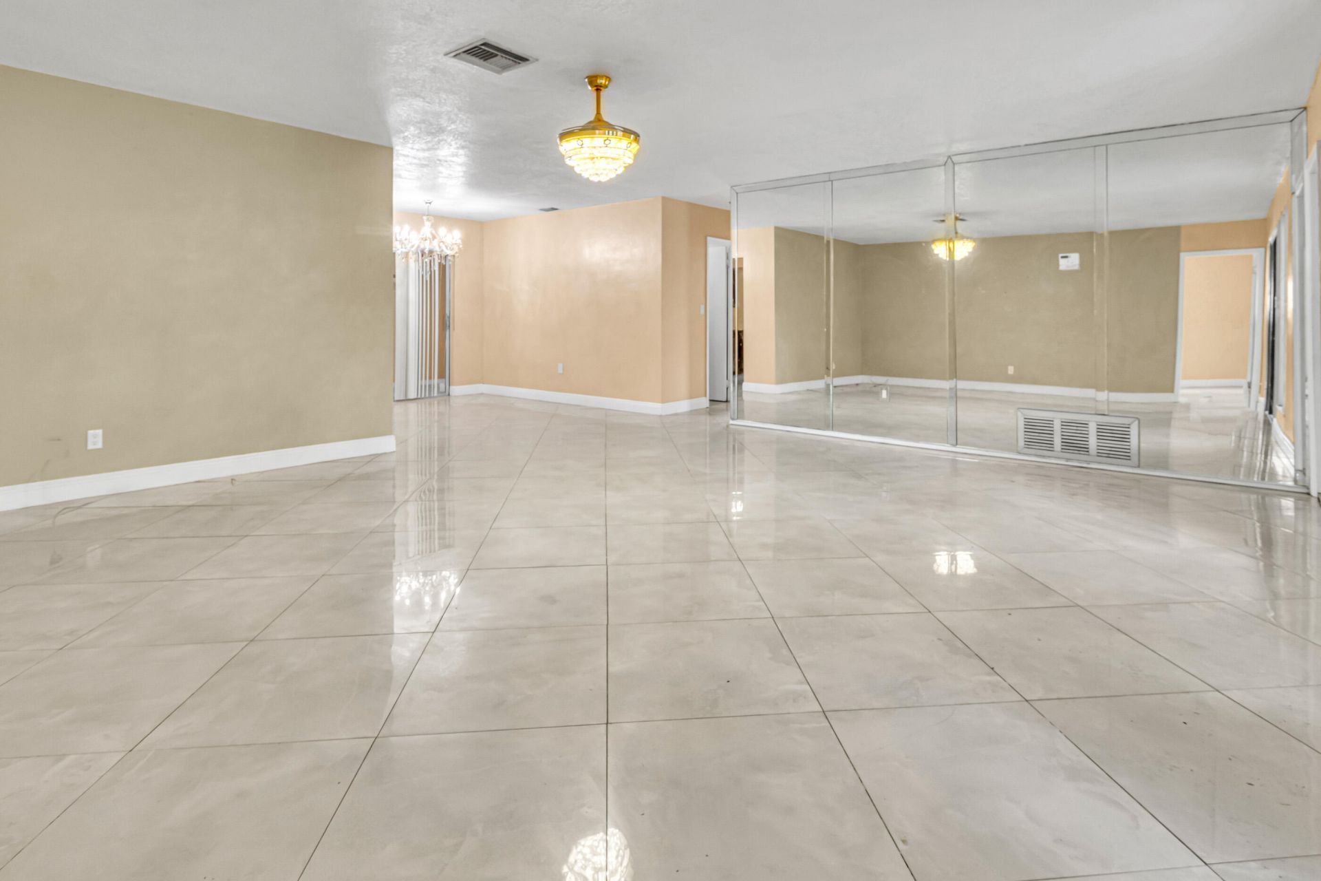 7399 NW 20th Court, Sunrise, FL 33313 Photo