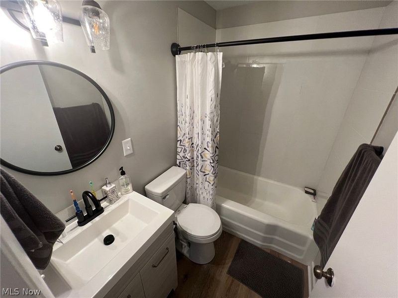 202 Belmar Boulevard, Avon Lake, OH 44012 Photo 8