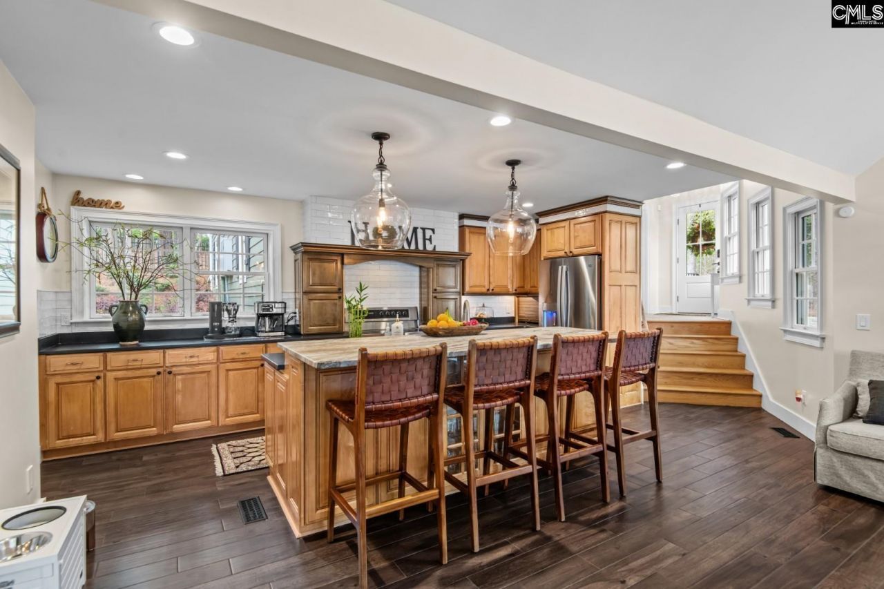 301 Windward Point Road Photo 15