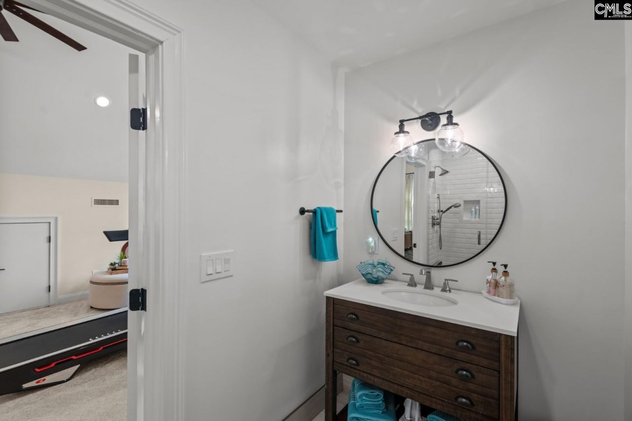 301 Windward Point Road Photo 38