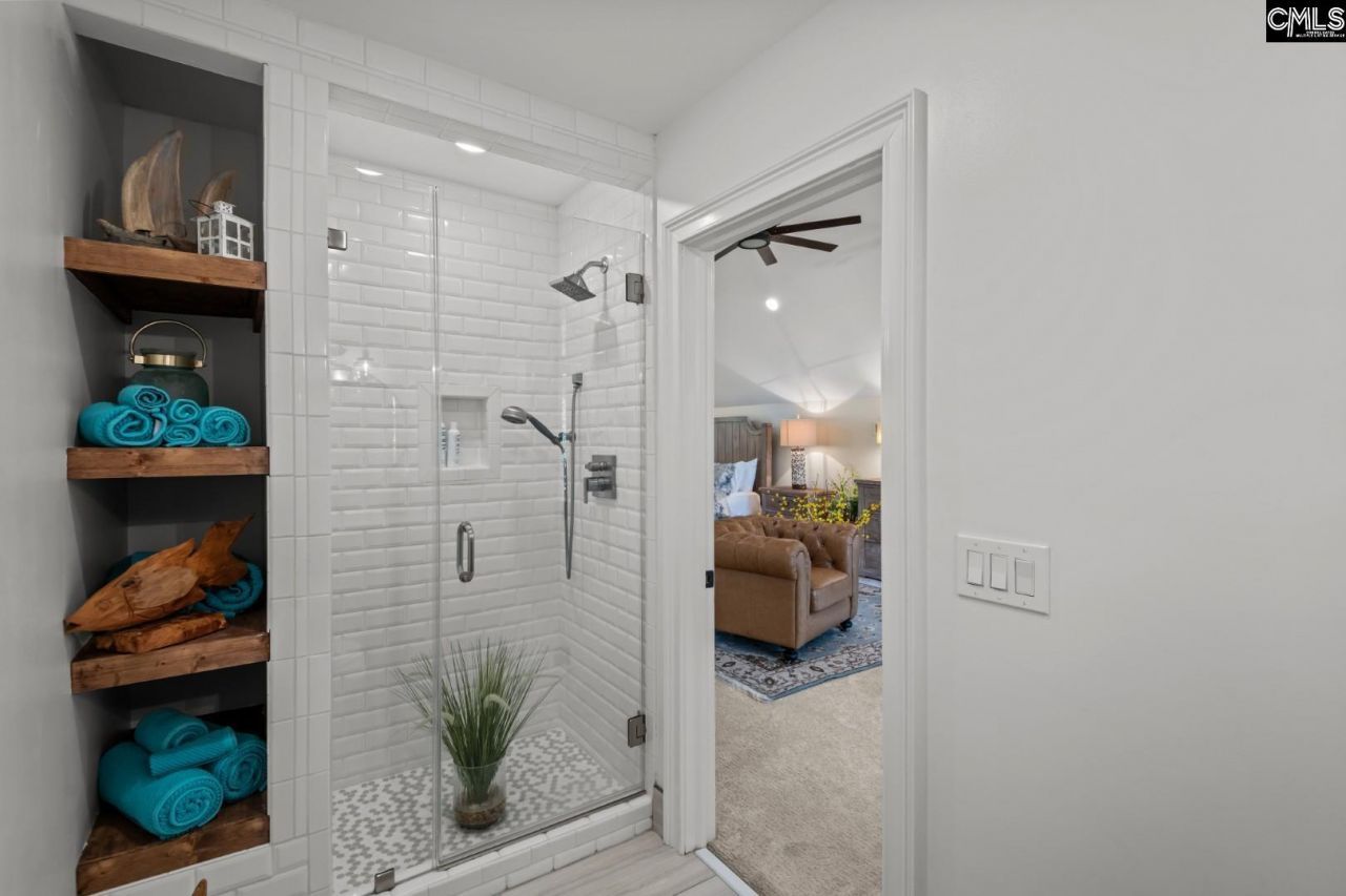 301 Windward Point Road Photo 39