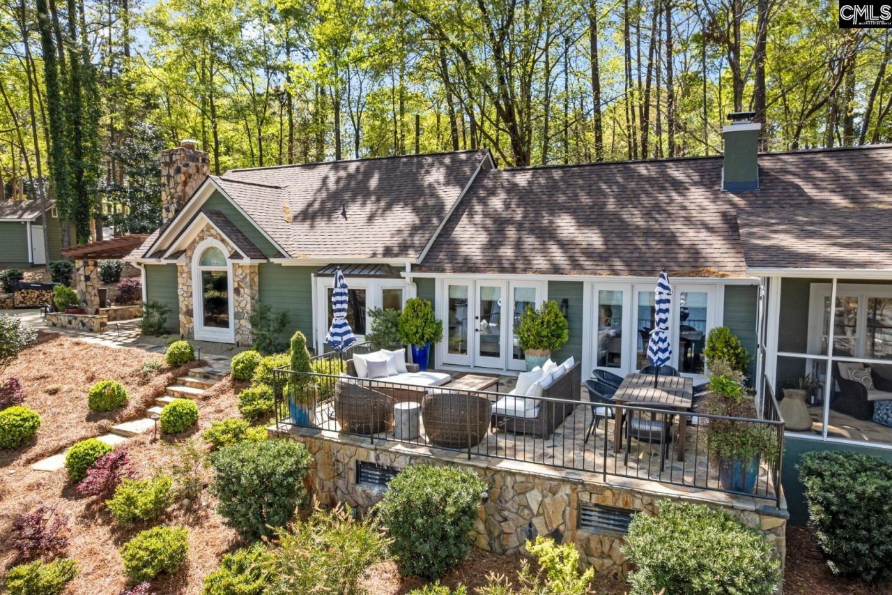 301 Windward Point Road Photo 4