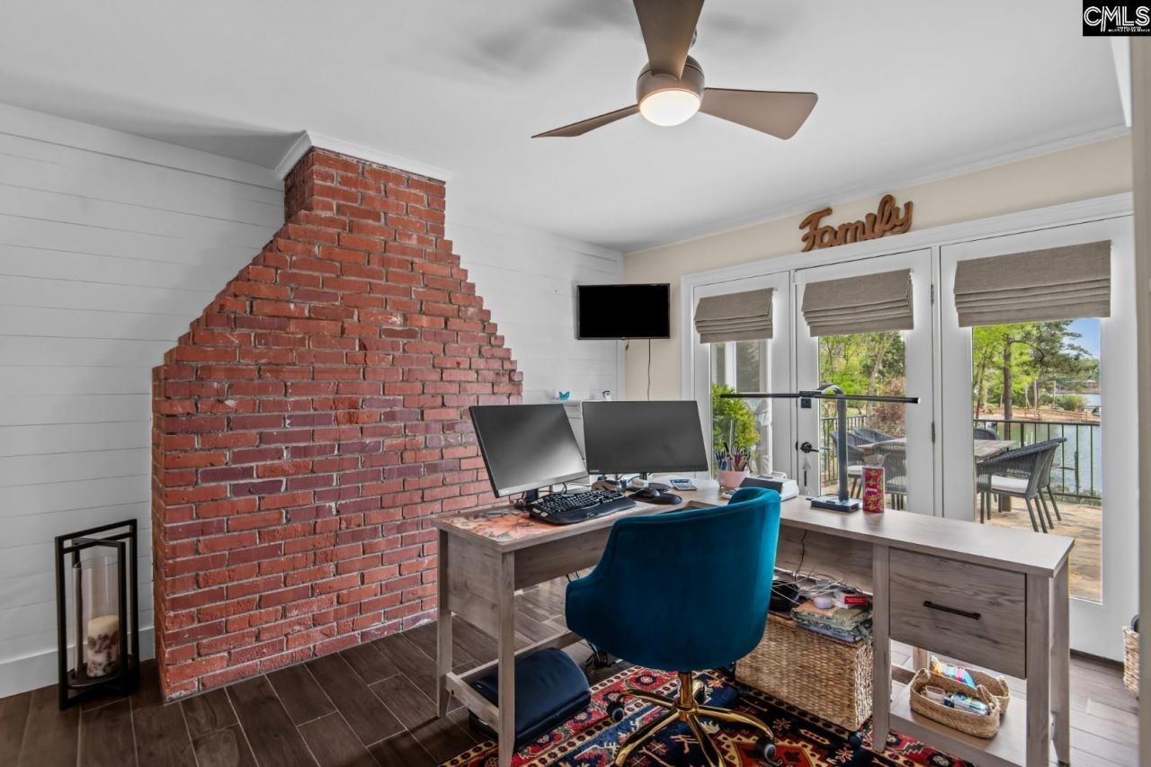 301 Windward Point Road Photo 41