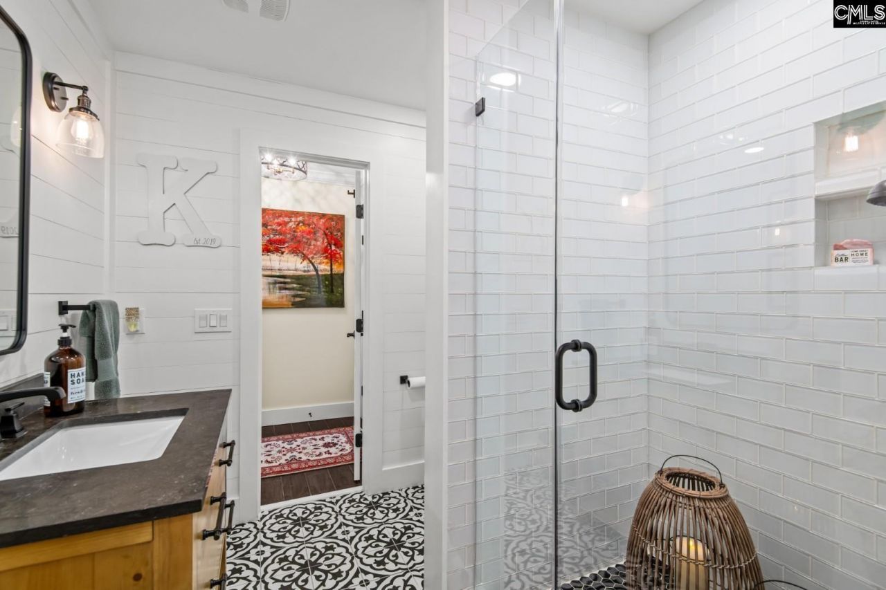 301 Windward Point Road Photo 45