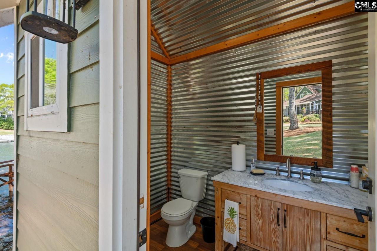 301 Windward Point Road Photo 63