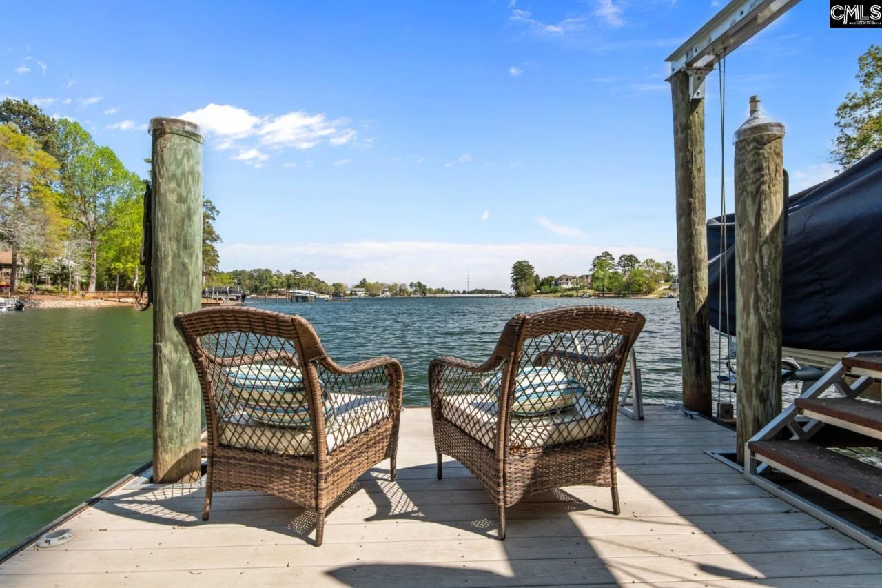 301 Windward Point Road Photo 8