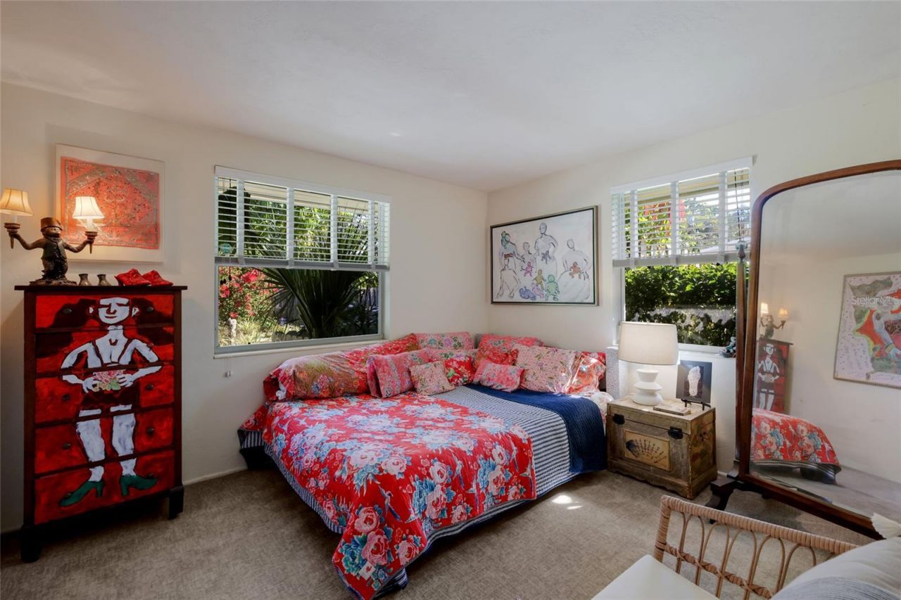 455 S Shore Drive, Sarasota, FL 34234 Photo