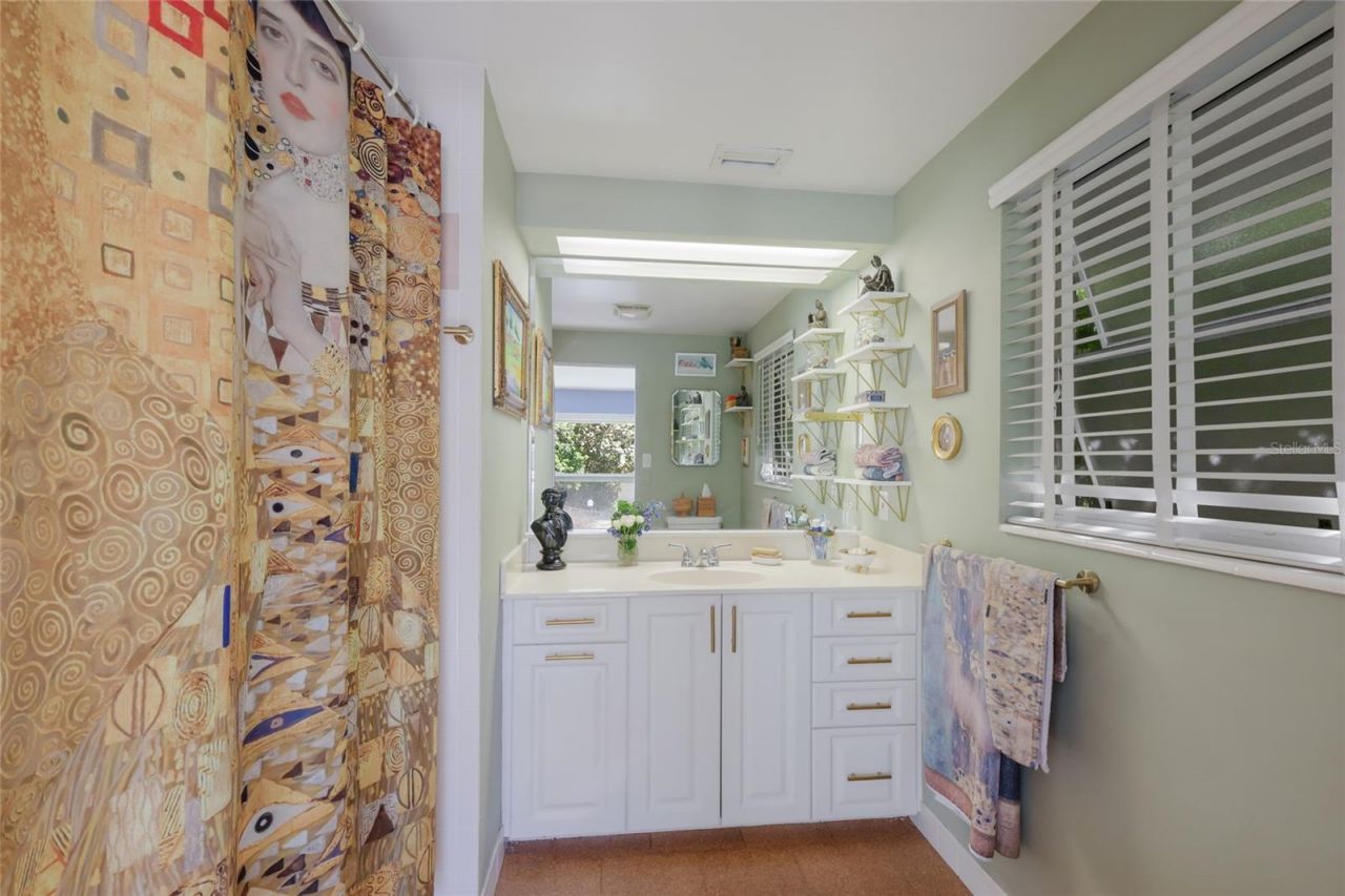 455 S Shore Drive, Sarasota, FL 34234 Photo