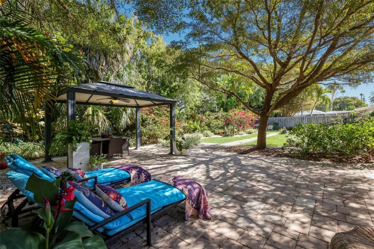 455 S Shore Drive, Sarasota, FL 34234 Photo