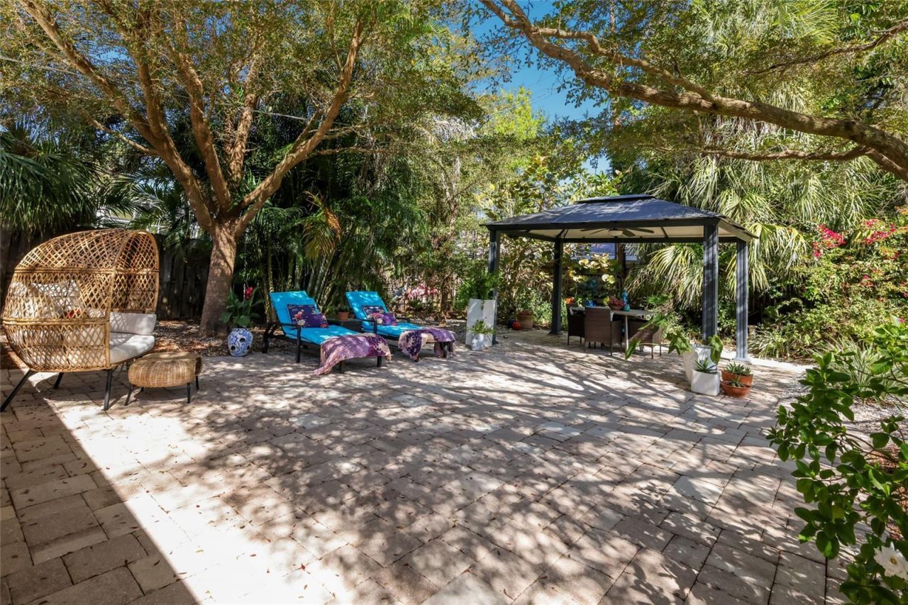 455 S Shore Drive, Sarasota, FL 34234 Photo