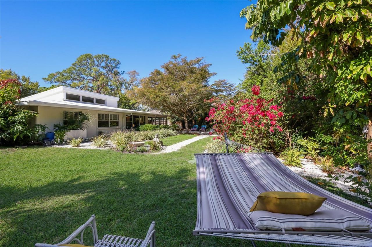 455 S Shore Drive, Sarasota, FL 34234 Photo