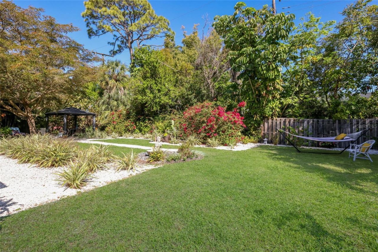 455 S Shore Drive, Sarasota, FL 34234 Photo